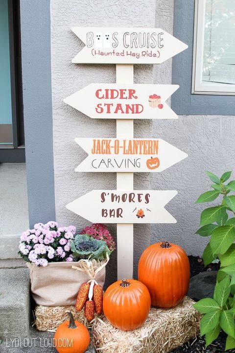 outdoor halloween decorations sign
