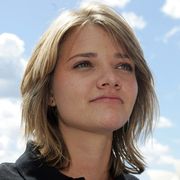 16 year old jessica watson launches solo round the world voyage