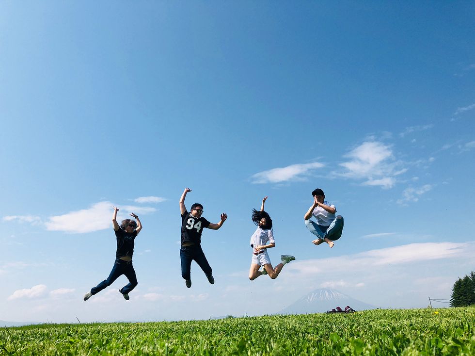 People in nature, Sky, Fun, Happy, Grassland, Cloud, Friendship, Grass, Leisure, Photography, 