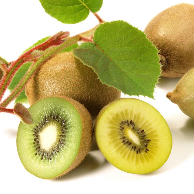 gele en groene kiwi