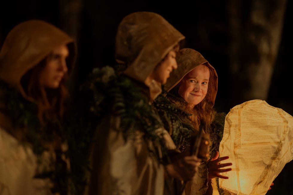 l r sophie nelisse as teen shauna, jasmin savoy brown as teen taissa and liv hewson as teen van in yellowjackets, episode 1, season 3, streaming on paramount with showtime, 2025 photo credit kailey schwermanparamount with showtime