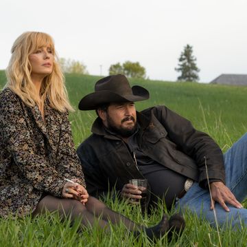 kelly reilly and cole hauser in yellowstone season 5
