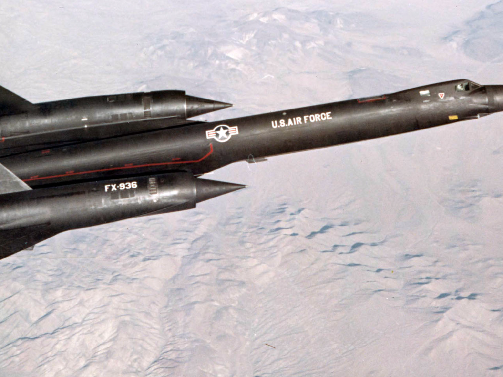 yf-12-flying-671fdac5817d2.png