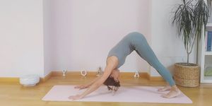 Yoga en casa con amalia panea