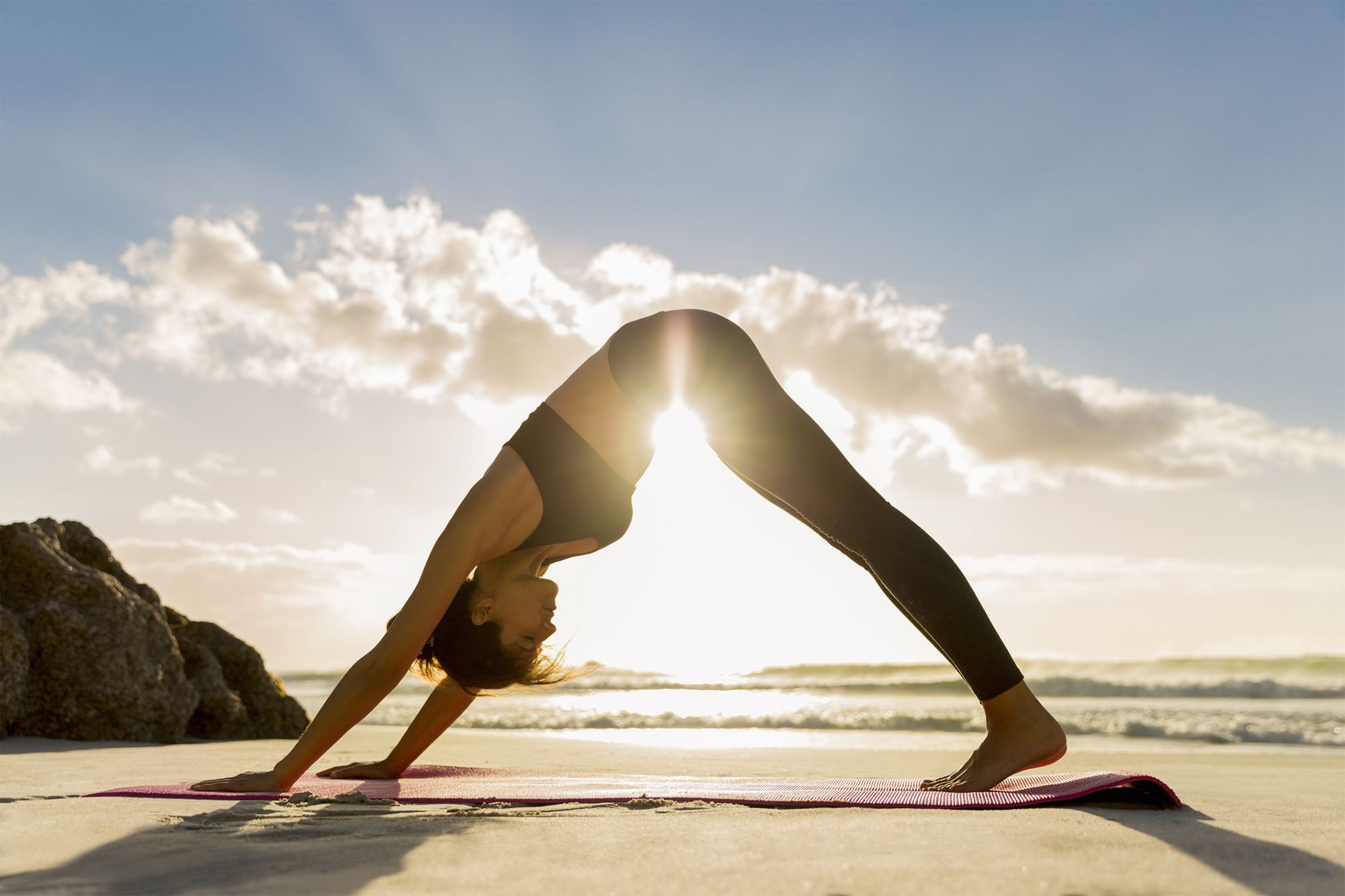 Por qué hacer yoga a primera hora de la mañana - WeLife