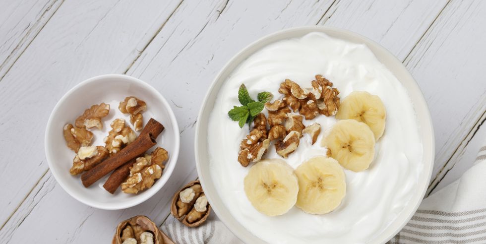 yogurt breakfast with banana and walnuts