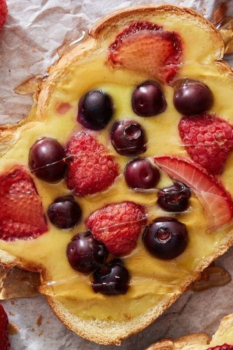 yogurt toast delish