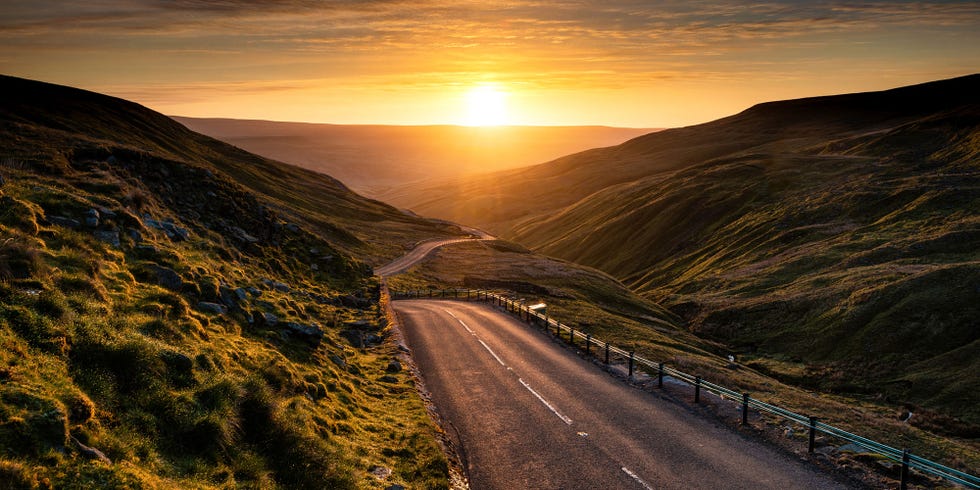 buttertubs pass in yorkshire