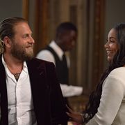 you people l to r jonah hill writer producer as ezra and lauren london as amira in you people cr tyler adamsnetflix © 2023