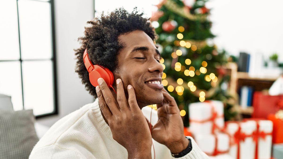 VARIOUS ARTISTS - THE GREATEST CHRISTMAS SONGS OF THE 21ST CENTURY
