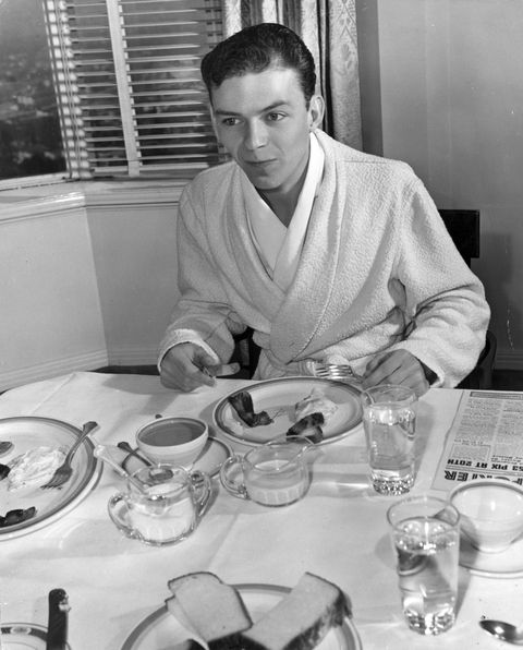 old hollywood stars before they were famous frank sinatra eating