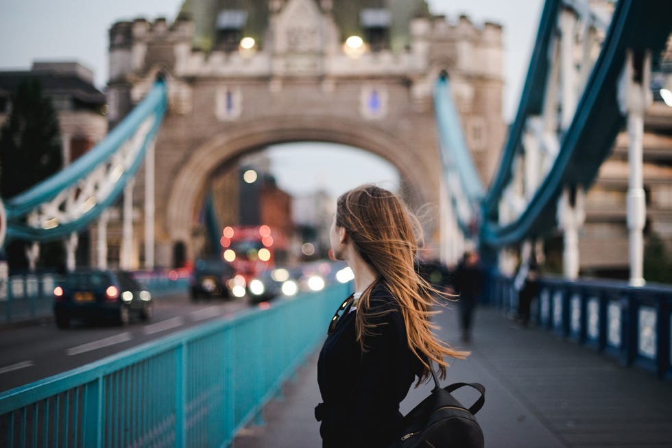 young girl discovery london tower bridge london tourist