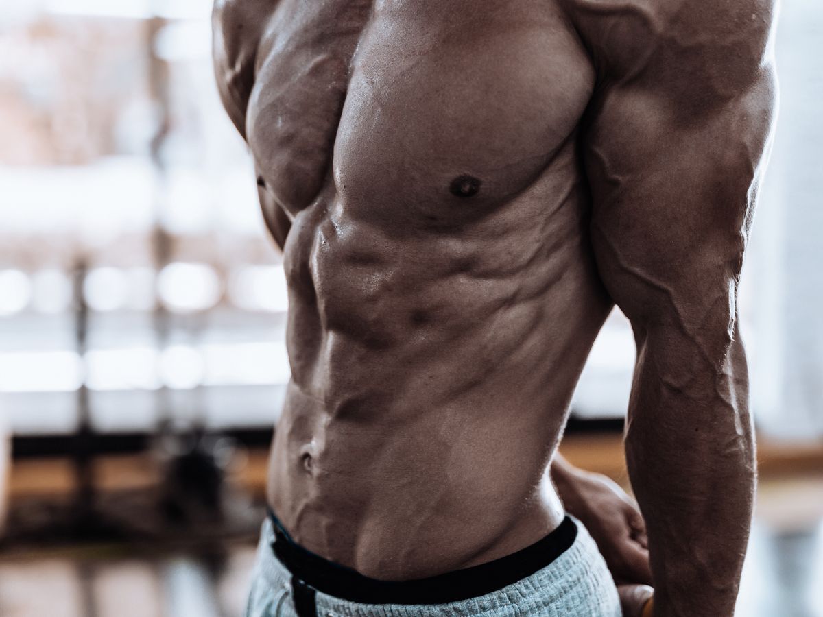 Lower Abs: 4 Tips to Get Your Lower Abdominal Muscle to Show - Men's Journal