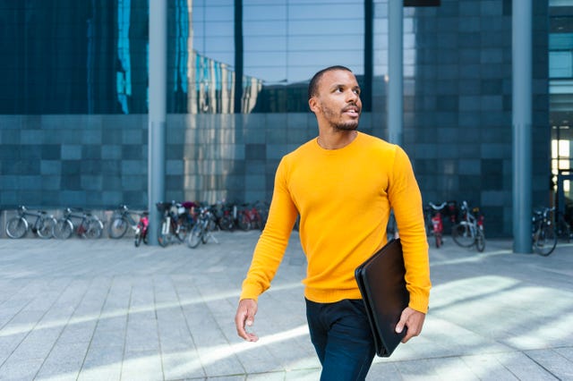 5 maglie leggere per la primavera 2021 da comprare al volo con gli sconti Amazon