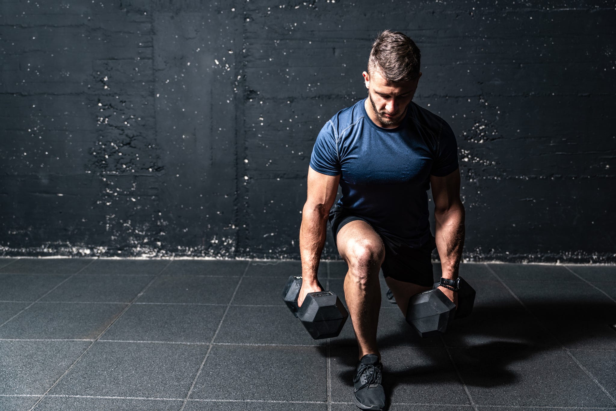 Build Quads Of Steel & Huge Hamstrings With Our Dumbbell Leg Day