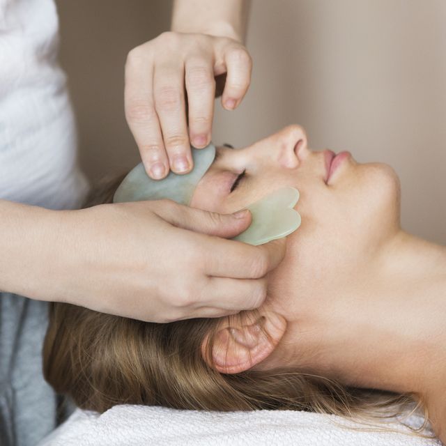 What Is Gua Sha? All You Need to Know About Gua Sha Benefits