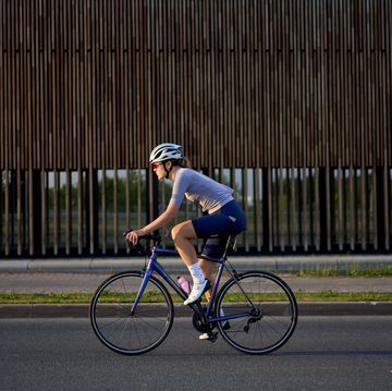 the connection between posture and mood make sure cycling feels good