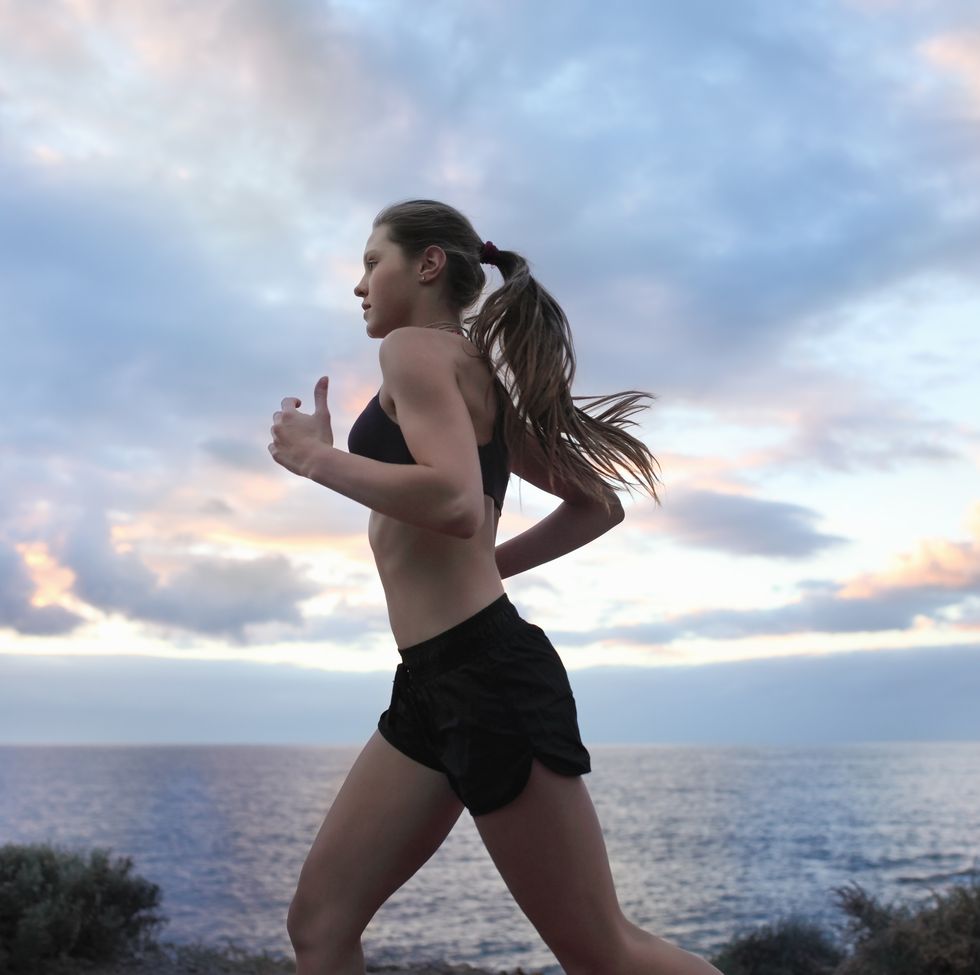關於跑步減肥，跑對時間點和跑步方式讓瘦身效果提升20％