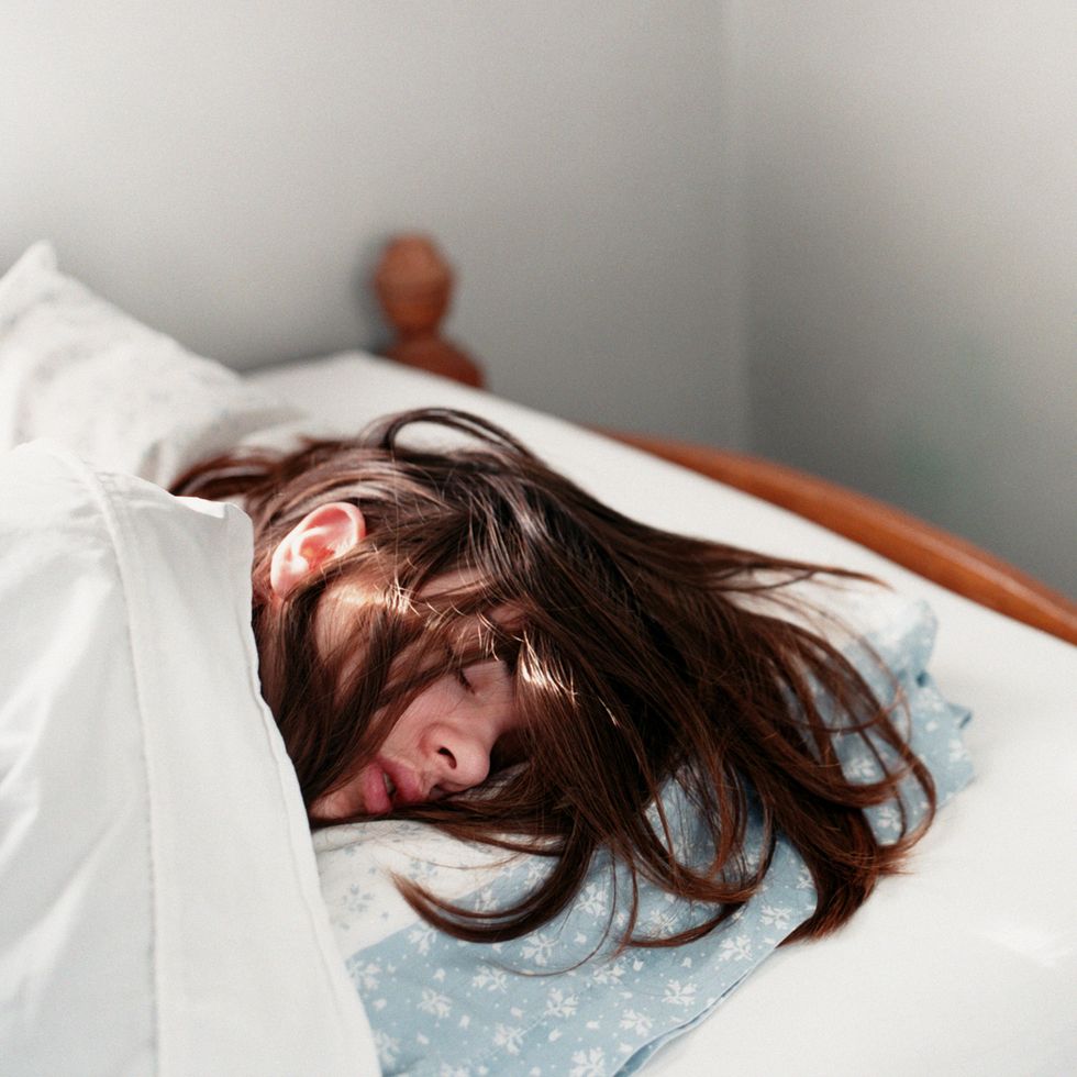 睡不飽總是覺得很累？你是否中了「慢性疲勞症候群」的10個精疲力竭症狀檢視