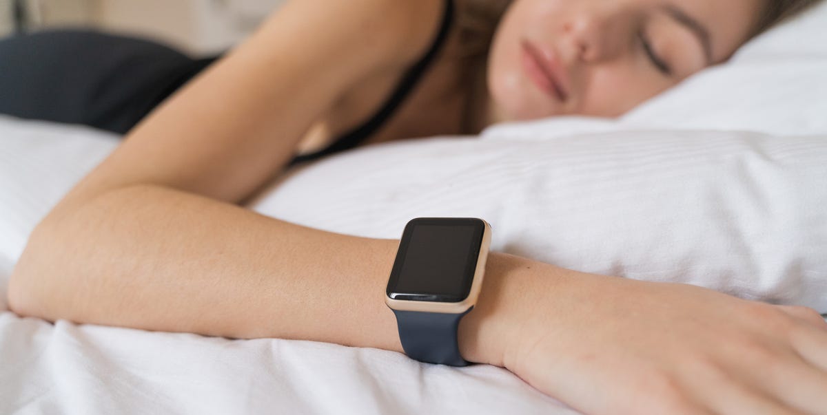 How to Get the Most Out of Your Apple Watch Sleep Tracker, According to a Doctor