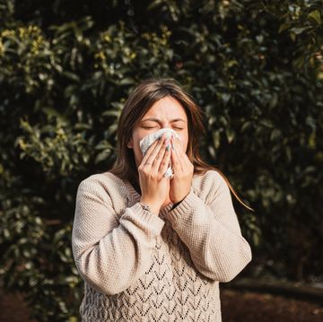 here's how to get rid of a stuffy nose according to doctors