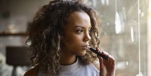woman paralysed vape spiked