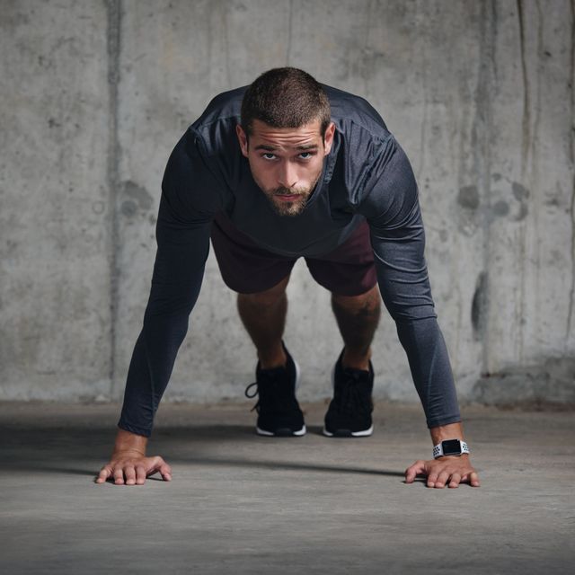 Here's What Happens When You Do 100 Pushups Every Day for a Month