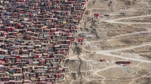 Larung Gar in China is de grootste boeddhistische universiteit ter wereld