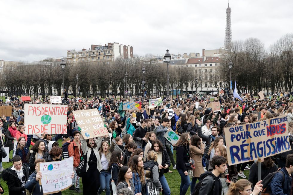 FRANCE-CLIMATE-YOUTH-DEMO