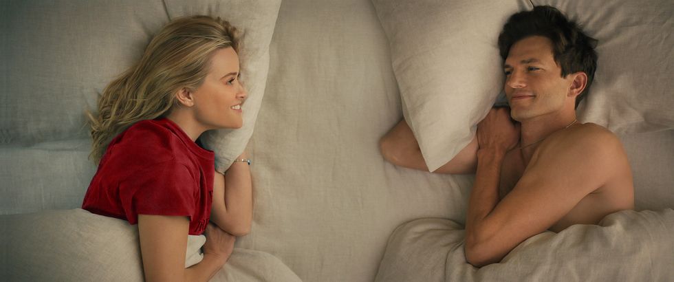 reese witherspoon and ashton kutcher in bed