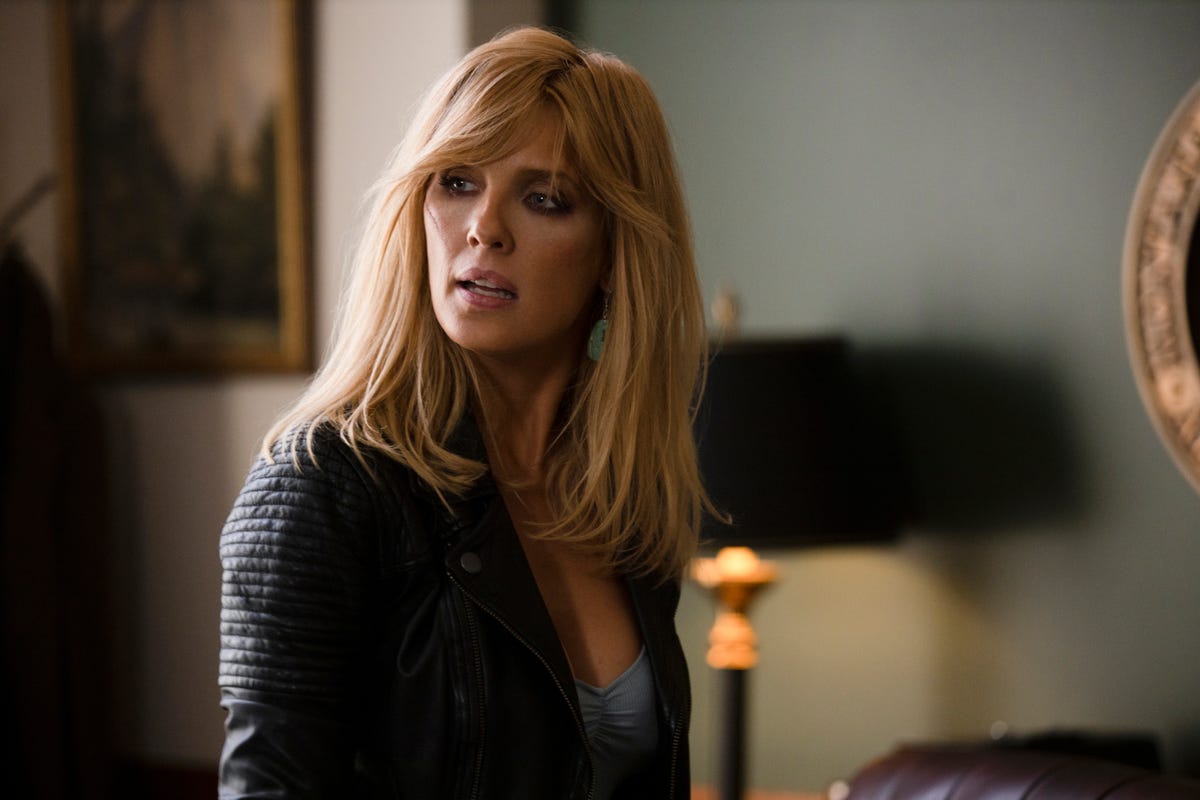 kelly reilly as beth dutton