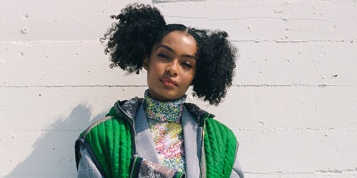 Best Shampoo for Curly Hair - 18 Celebrity Hairstylist-Approved Shampoos for Curls Best Shampoo for Curly Hair - 18 Celebrity Hairstylist-Approved Shampoos for Curls