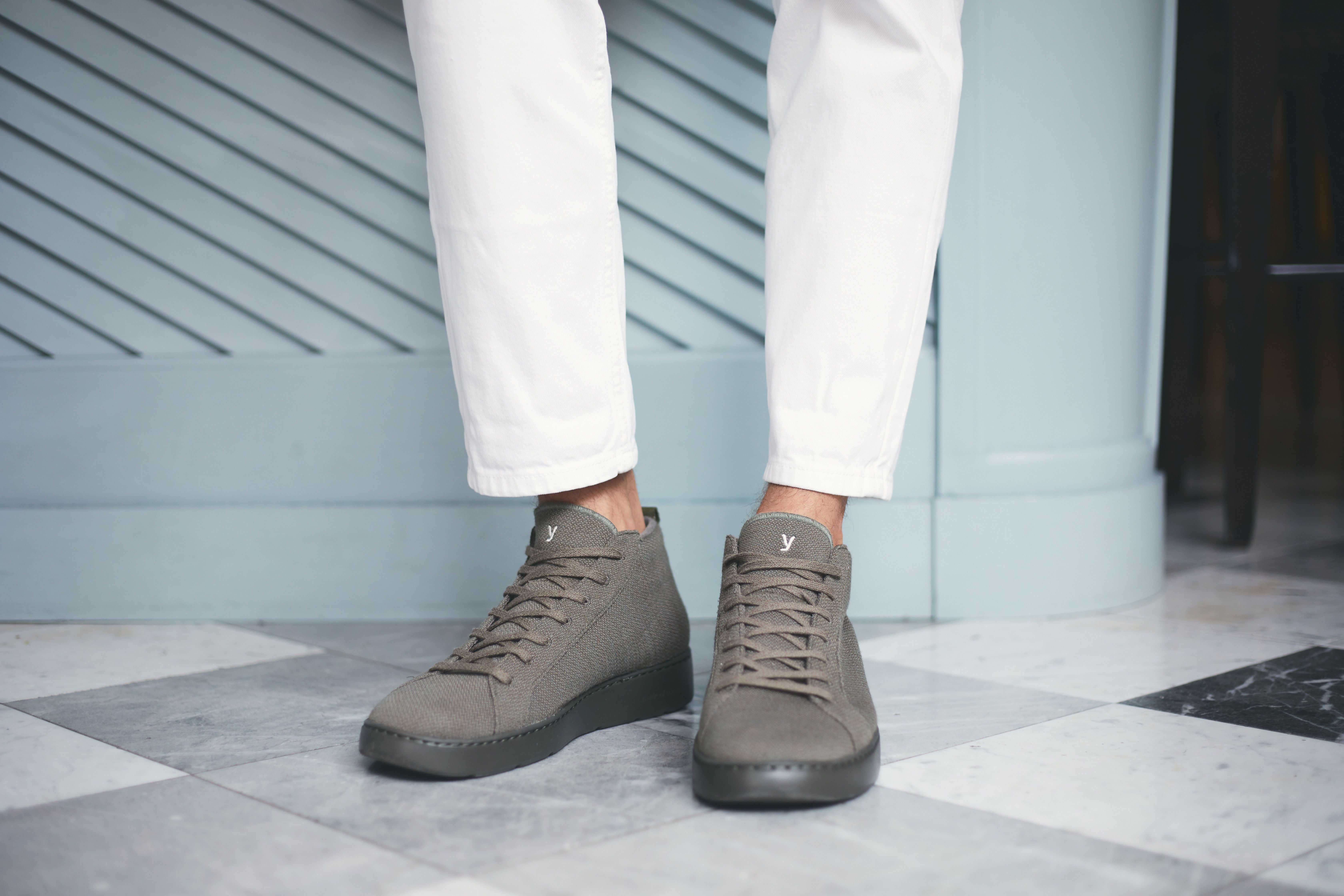 Ropa y calzado impermeable para hombre: cómo vestir con lluvia