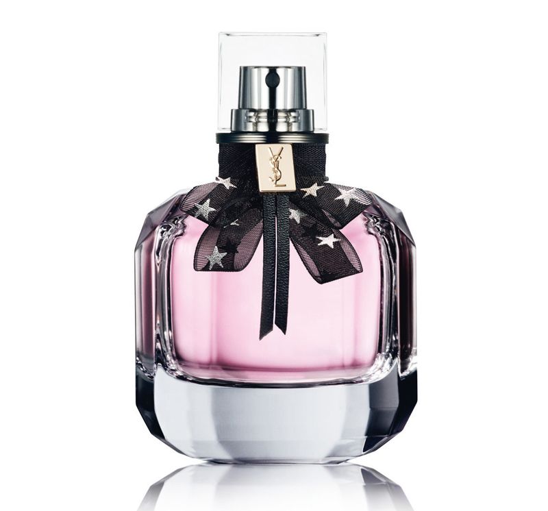 Perfume, Product, Glass bottle, Bottle, Liquid, Cosmetics, Fluid, 