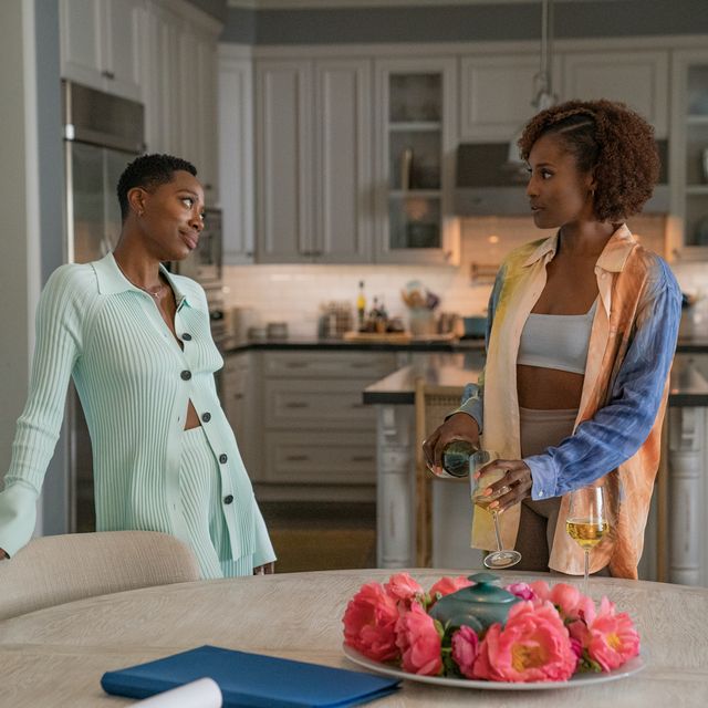 molly and issa, insecure season finale