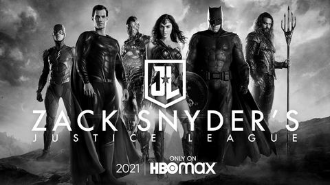 imagen promocional en blanco y negro de los protagonistas de liga de la justicia de zack snyder