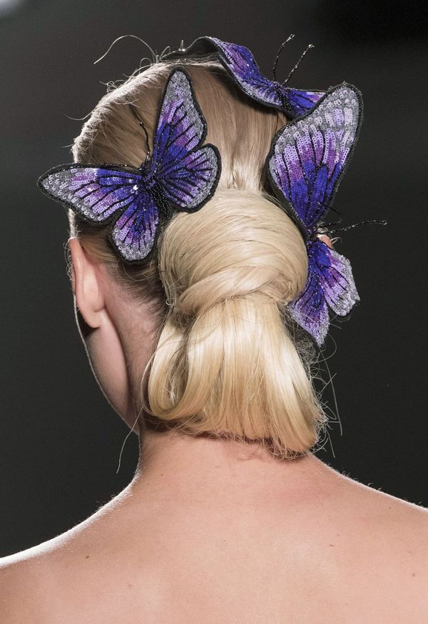 Hair, Purple, Hairstyle, Fashion, Beauty, Violet, Butterfly, Ear, Neck, Shoulder, 