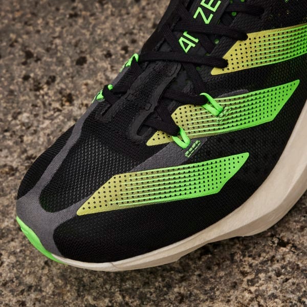 las zapatillas de running Adidas attack adizero adios pro 3