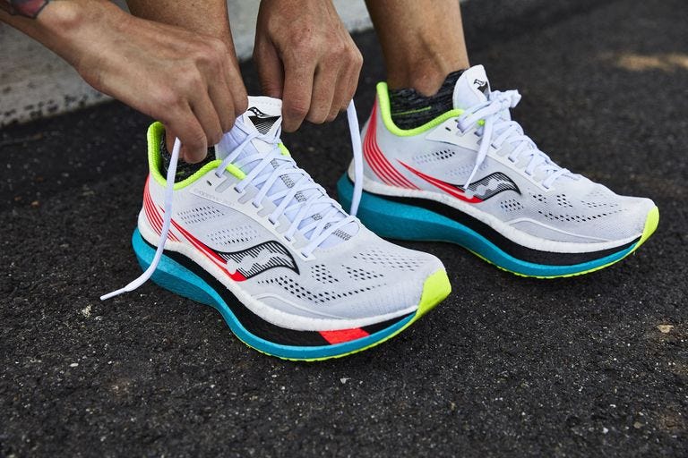 zapatilla de running saucony endorphin pro