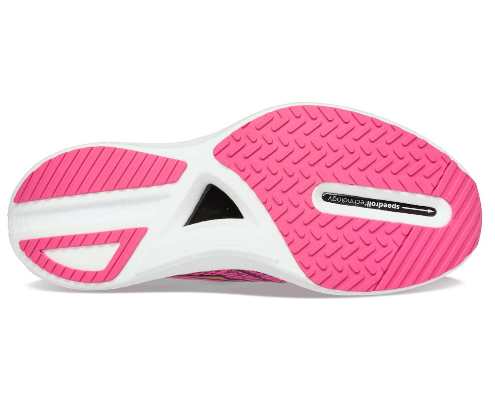 la suela de las zapatillas de running saucony endorphin pro 3