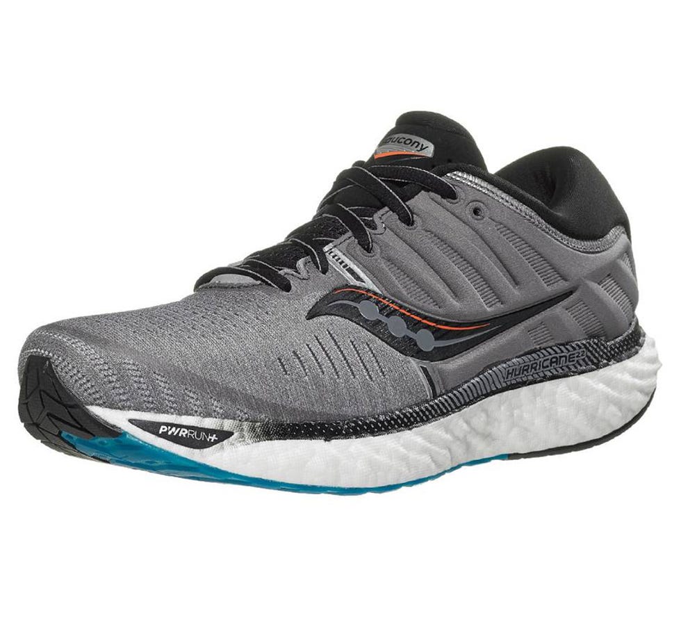 la zapatilla de running saucony hurricane 22 en color gris