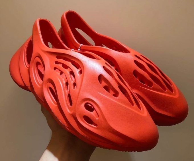Caballo Paso popurrí Adidas Yeezy Foam Runner: ¿un prototipo de zapatilla para correr?
