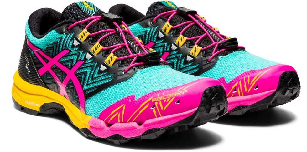 gel fujitrabuco sky, de asics, 150 €