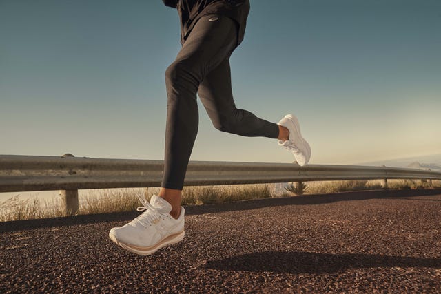 evoride, zapatillas, running, asics