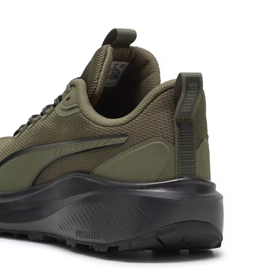 las zapatillas de trail running puma skyrocket lite para hombre en color verde