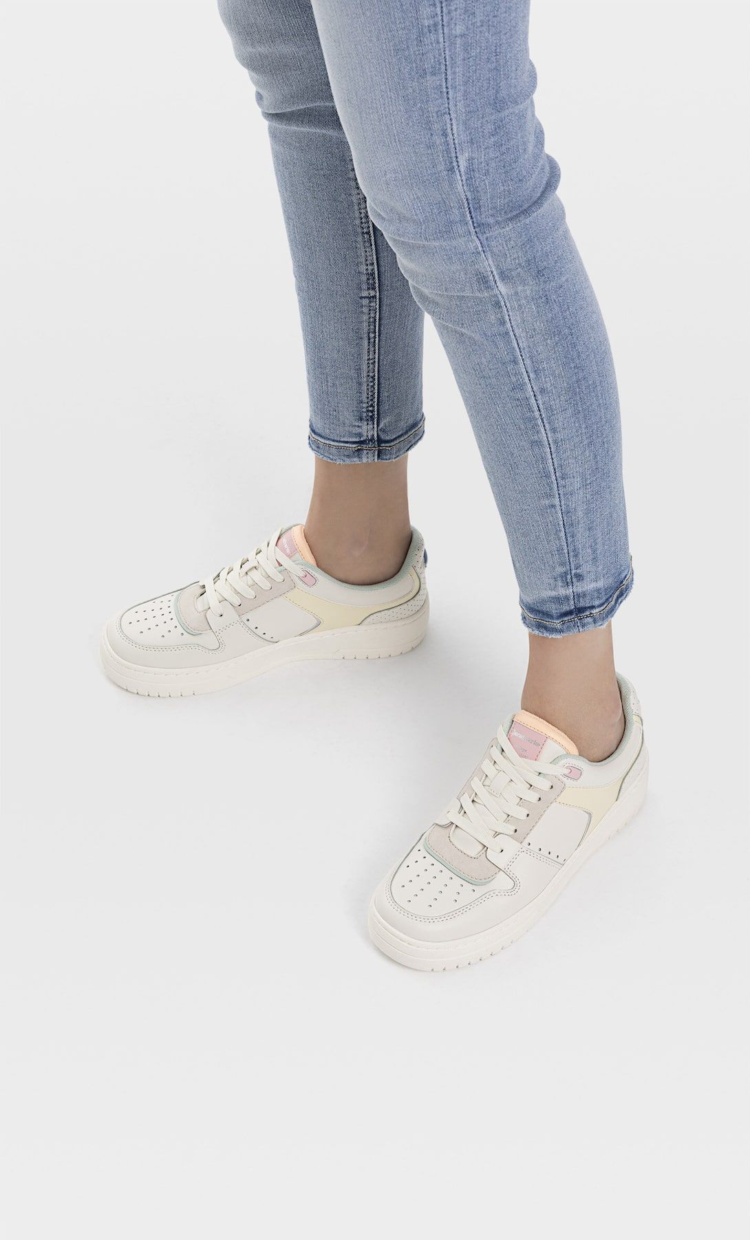 Tenis stradivarius online mujer