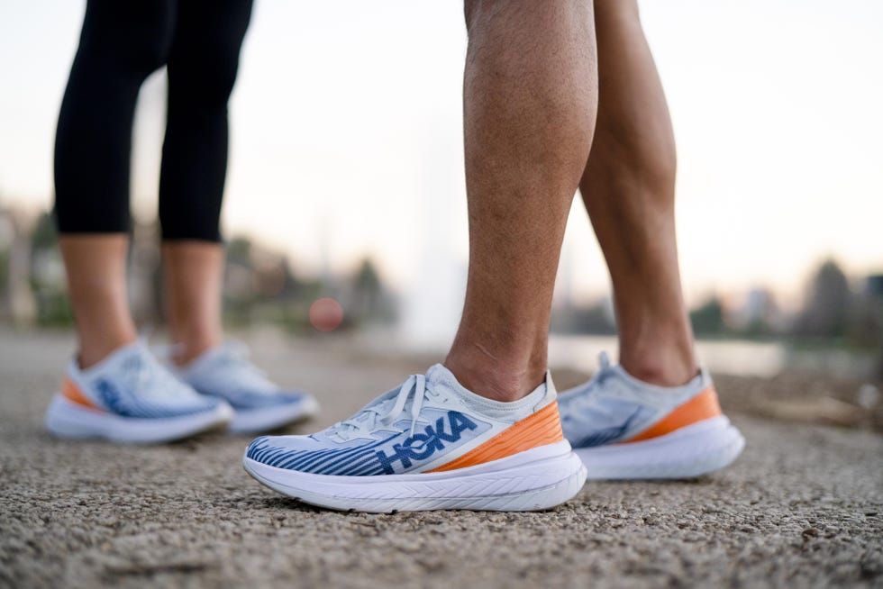 zapatillas de running hoka one one carbon x spe