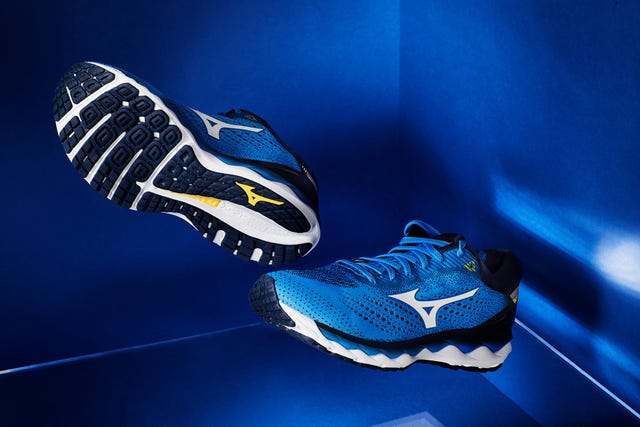 wave, sky 3, zapatillas, running, mizuno