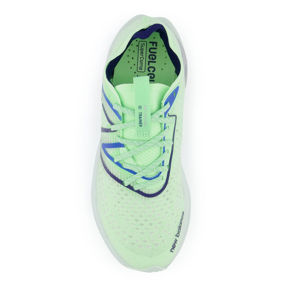 la parte superior de las zapatillas de running new balance fuelcell supercomp trainer