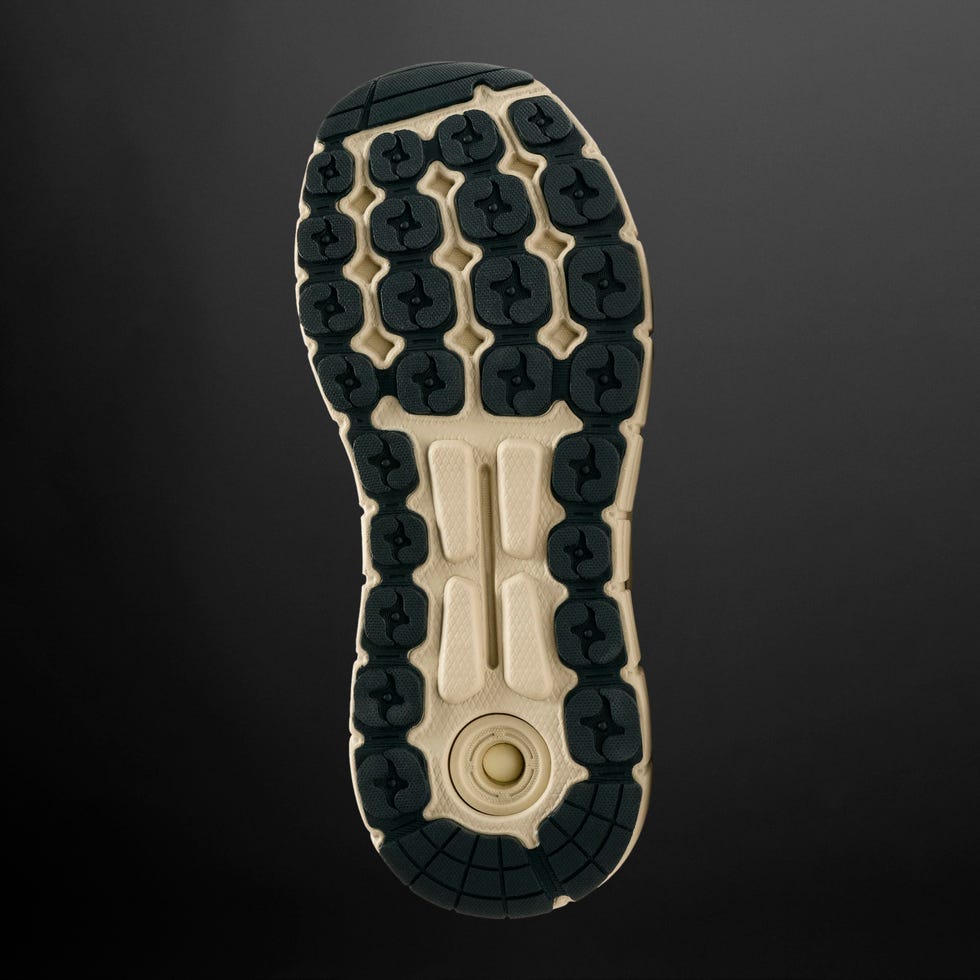 laslas zapatillas de running de máxima amortiguación de zara